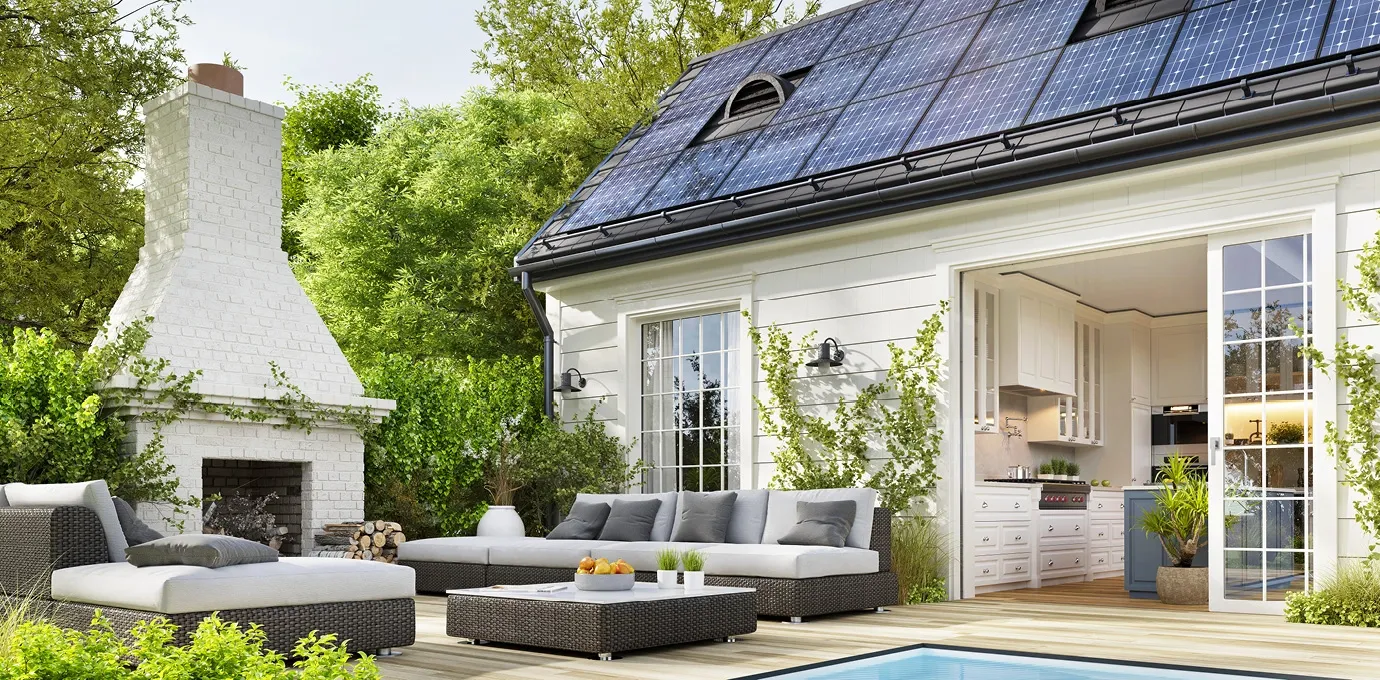 Modernes Haus mit Terrasse, Garten und Solaranlage
